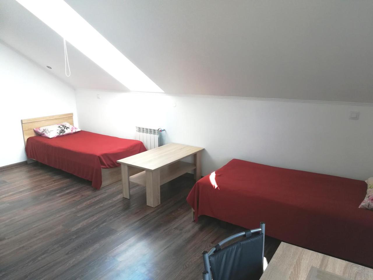 Guest House Аirport Brest Eksteriør bilde
